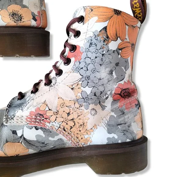Dr. Martens RARE Pascal Botanic Floral Sand Print 8 Eyelet Lace Up Combat Boot - Picture 8 of 10